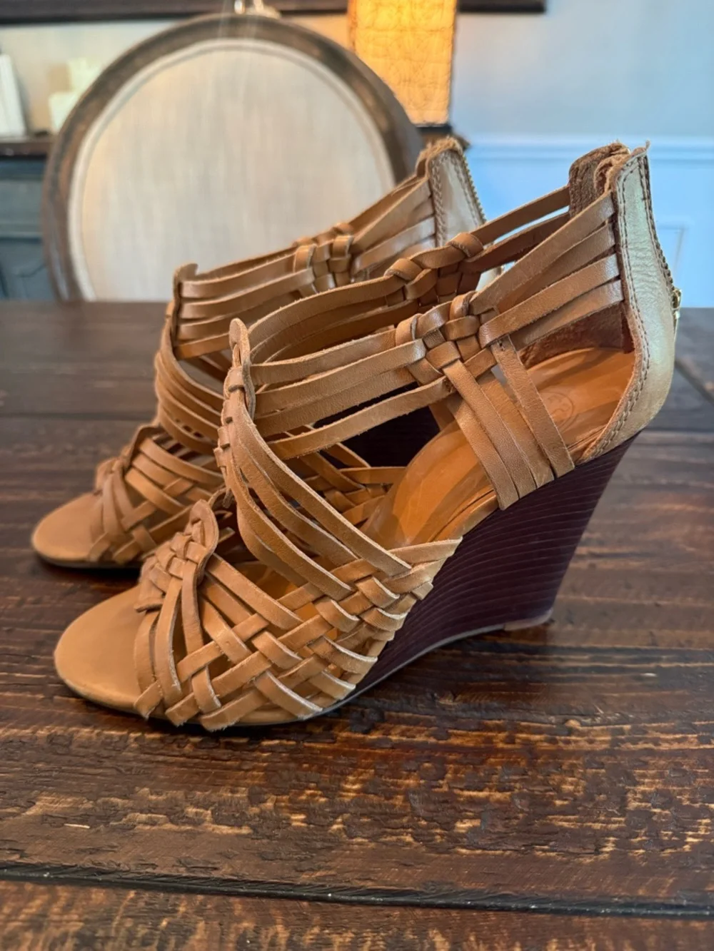 Tory Burch Woven Leather Wedge Sandals in Tan, size 8 - Picture 1 of 8